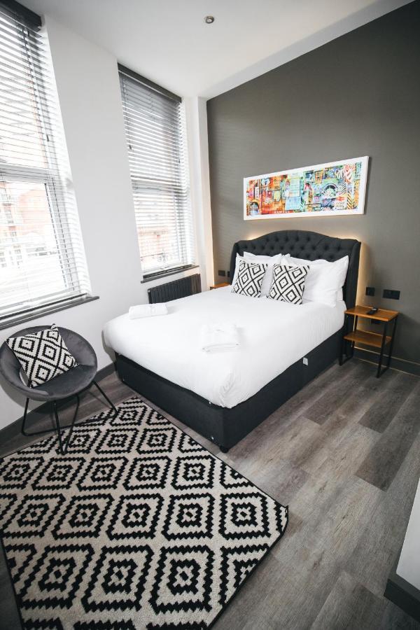 Black Lion Hotel Manchester Salford  Dış mekan fotoğraf