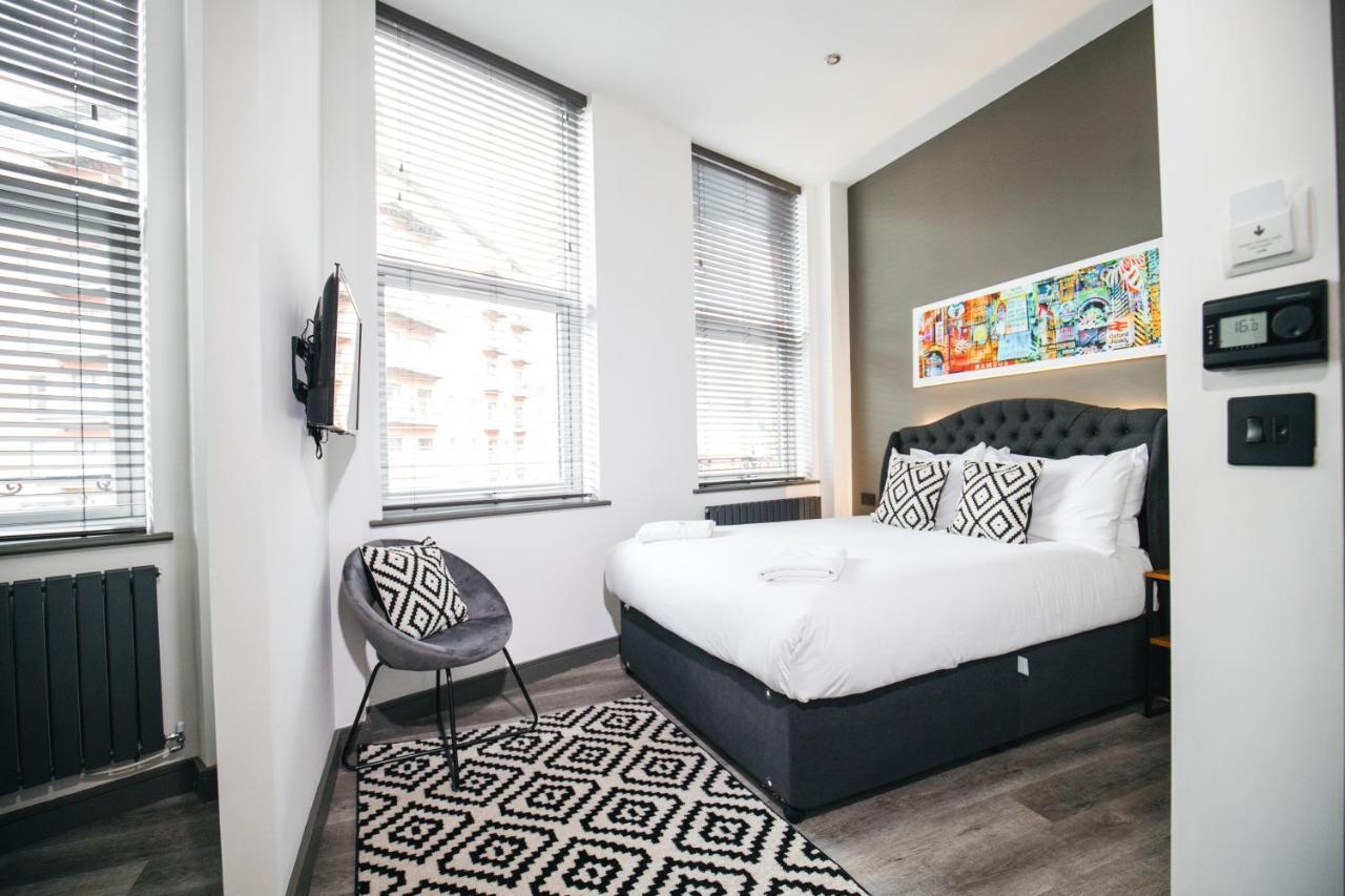 Black Lion Hotel Manchester Salford  Dış mekan fotoğraf