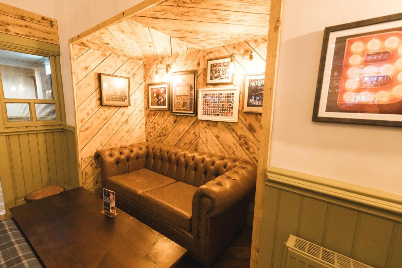 Black Lion Hotel Manchester Salford  Dış mekan fotoğraf
