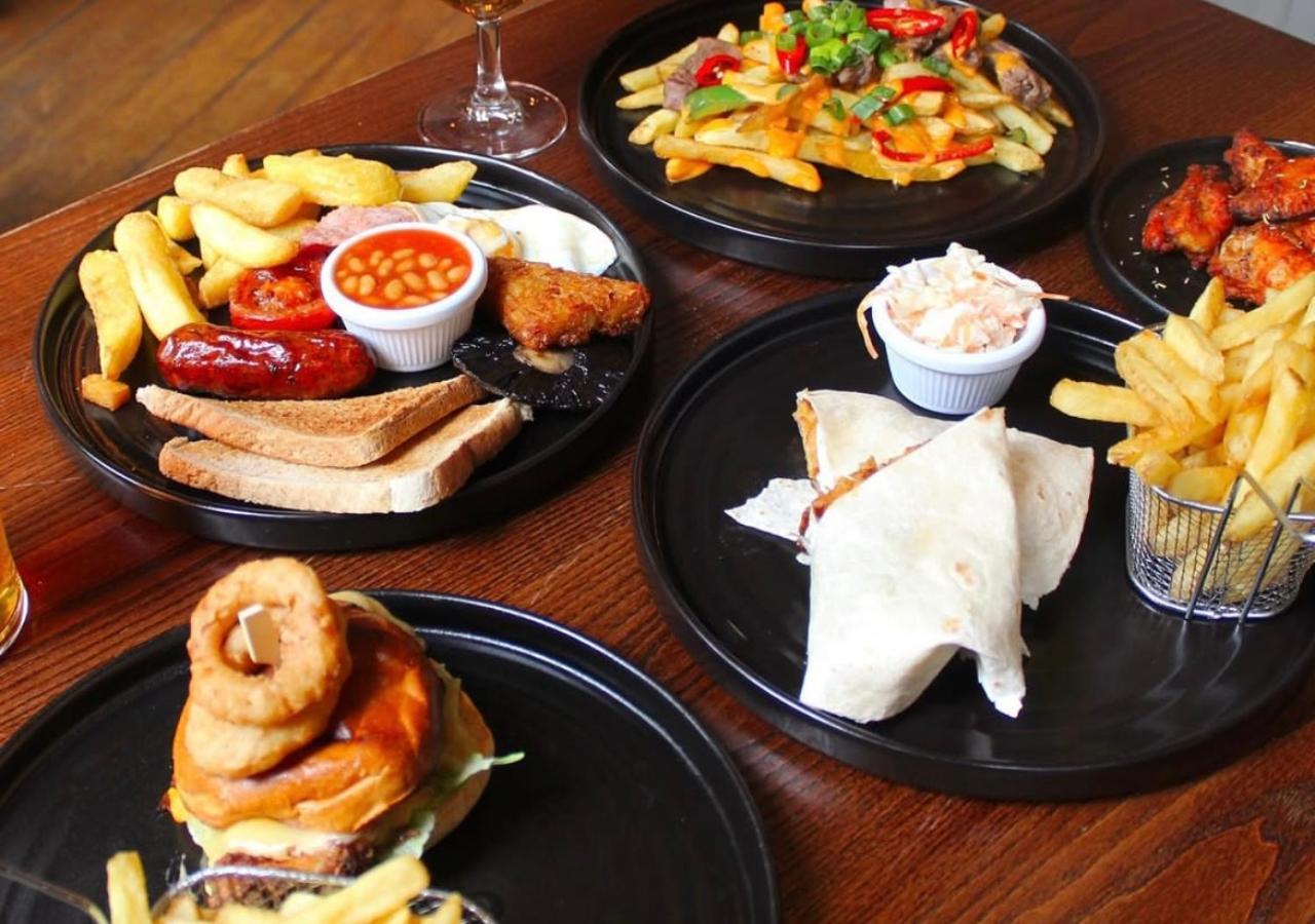 Black Lion Hotel Manchester Salford  Dış mekan fotoğraf